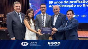 Leia mais sobre o artigo Presidente e Conselheira Federal do CRA-PE recebem Título de Honra ao Mérito em Tocantins
